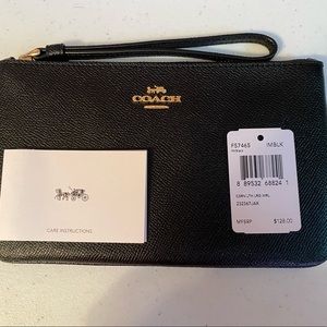 COACH - Leather Wristlet - NWT - 8”x5” - Black with Gold Accents